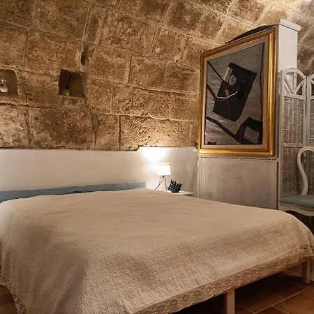 Shs アパート アルゲーロ