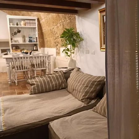 Shs Apartment *